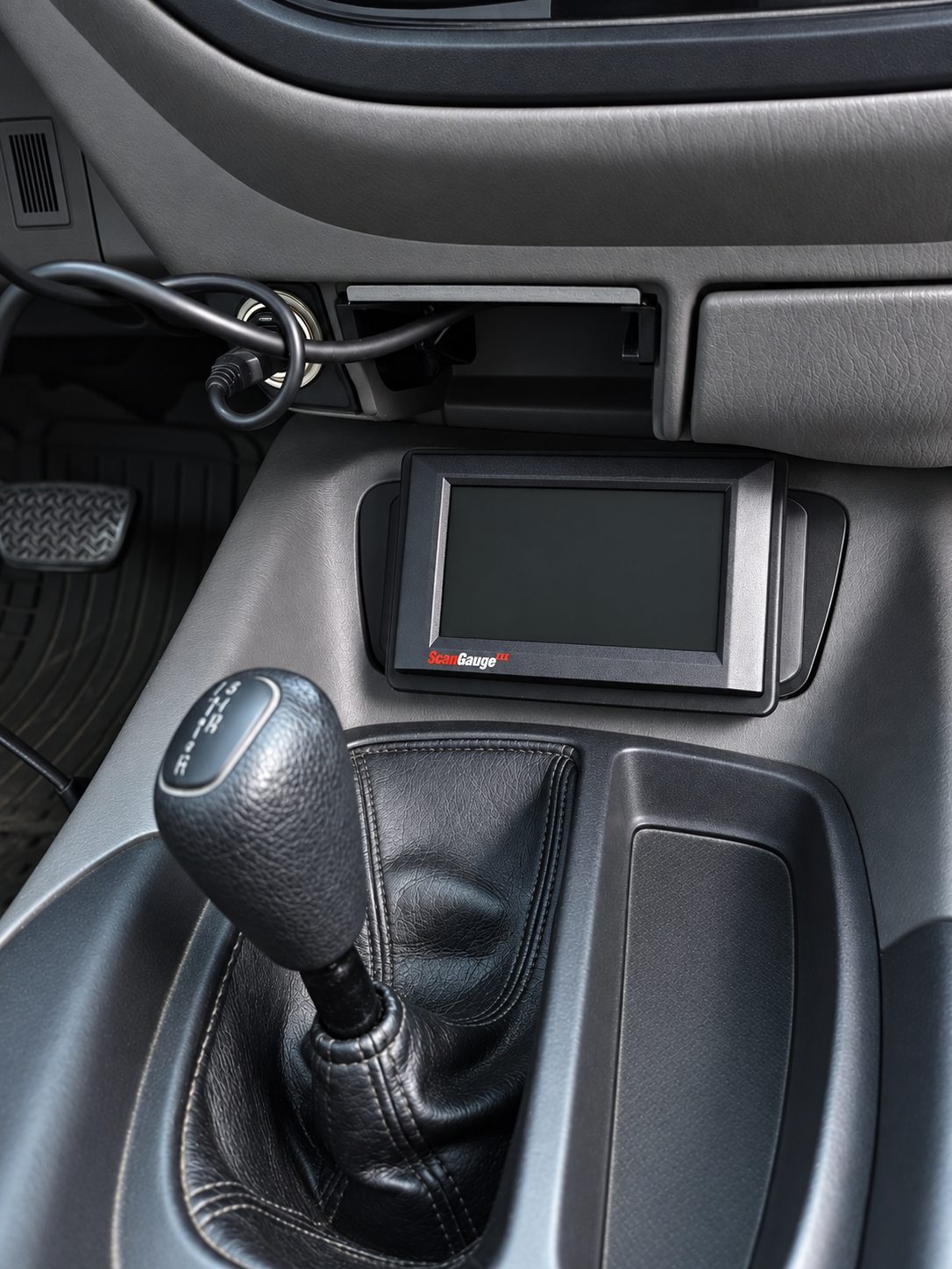 1st Gen 2001-2007 Toyota Sequoia/Tundra Scangauge III Dash Mount